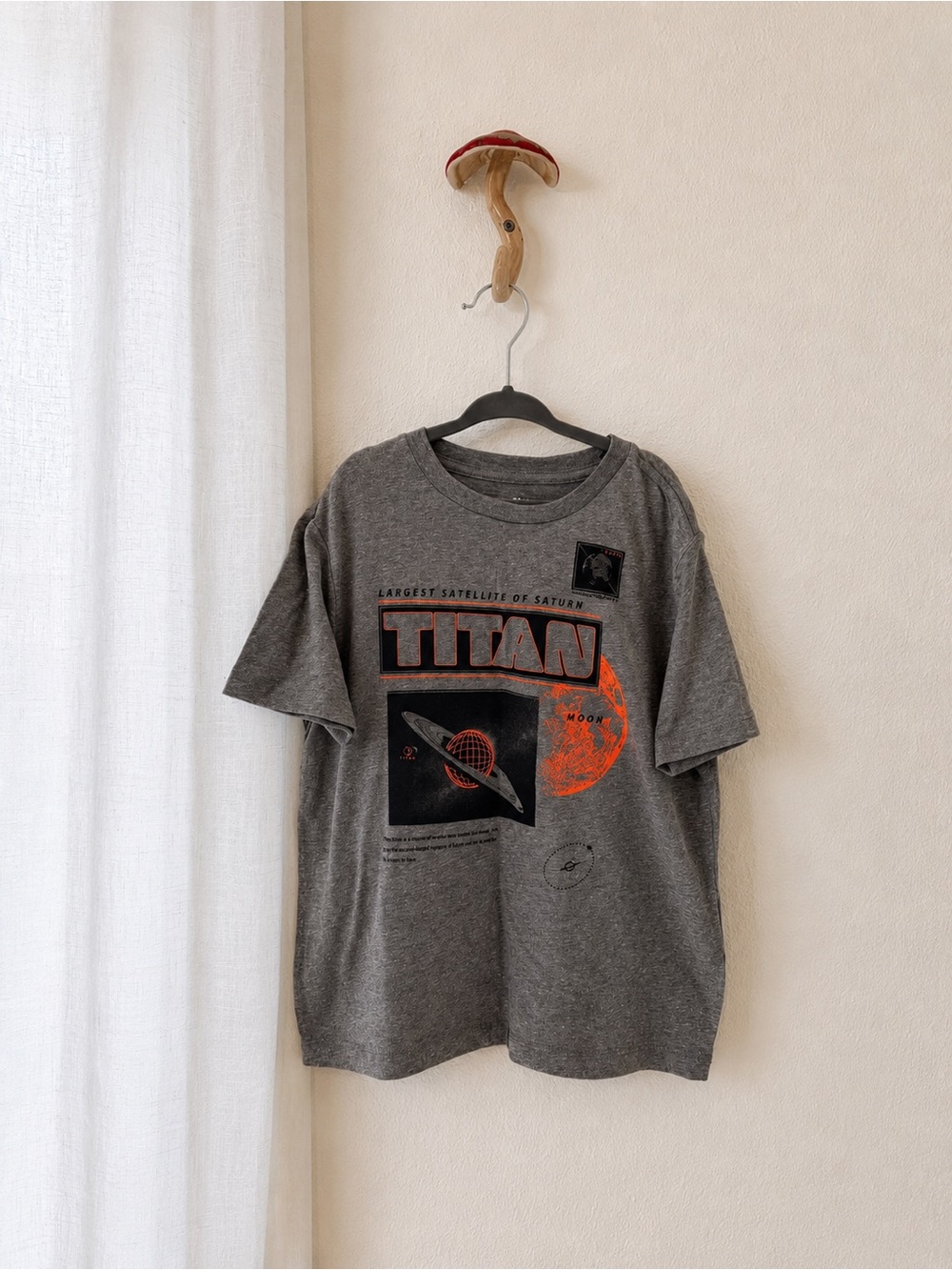Short Sleeve Graphic Tee for Boys “Titan” | Old Navy | Size 8